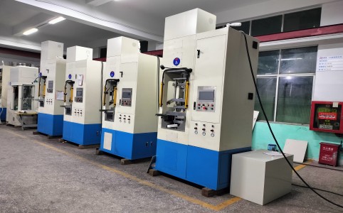 【新动力、存能、变压器】粉末伺服成型机利用